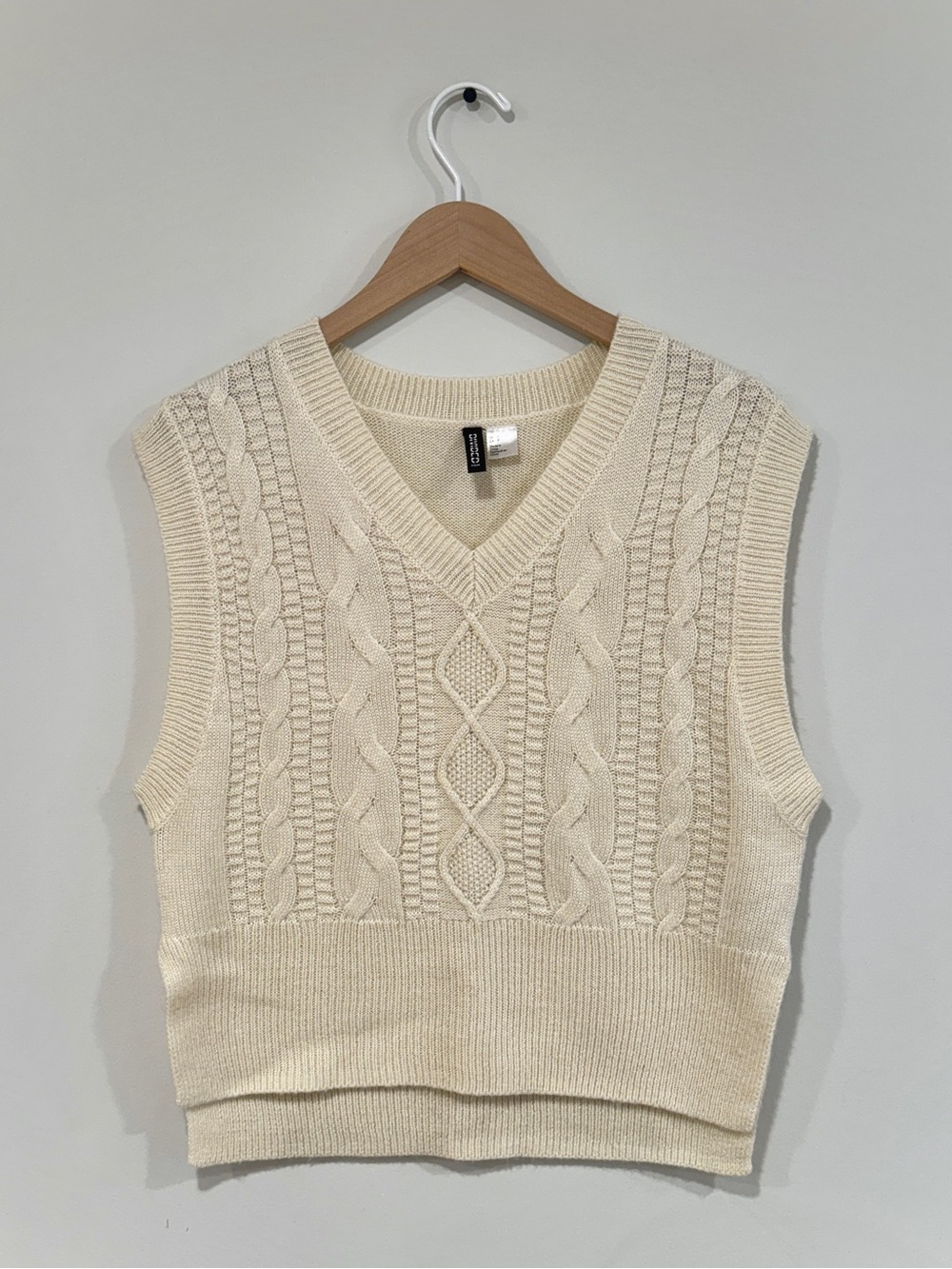 H&M Cream Cable Knit V-Neck Sweater Vest
